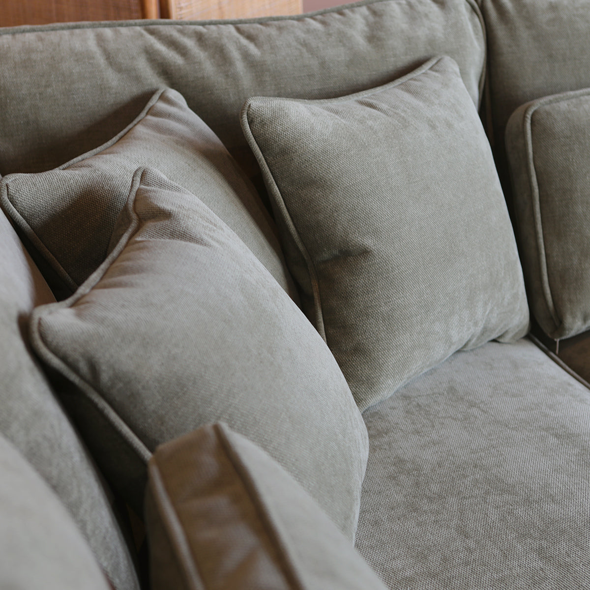 PEPP interiors RICHIE met ottoman links - Rebel 18